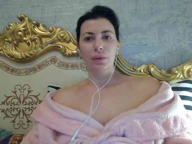 Rosalinda37 webcam