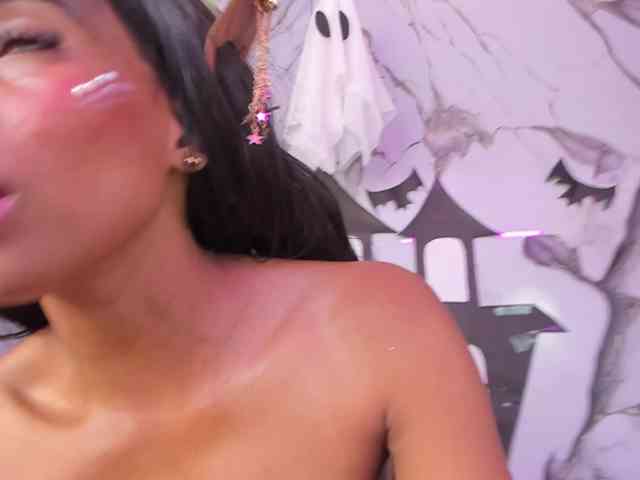 Hilary-thompson webcam