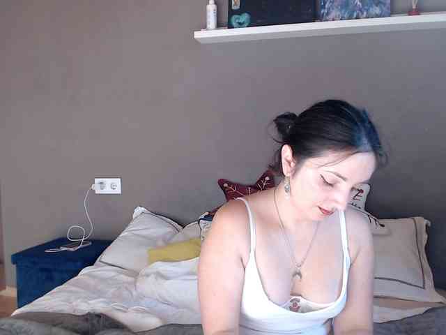 Succubus13 webcam