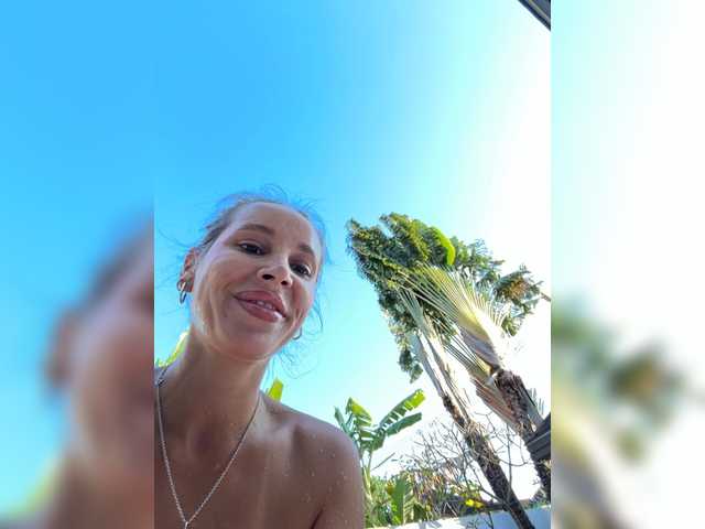 Gratis Live Sexcam mit -CandyViki- -CandyViki-