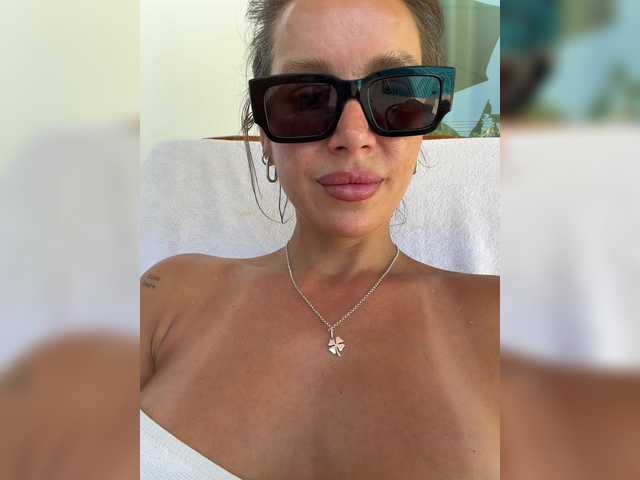 Vai a chattare su -CandyViki- -CandyViki-