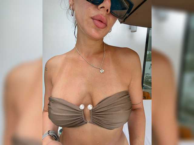 Accedi alla chat con il nickname -CandyViki- -CandyViki-