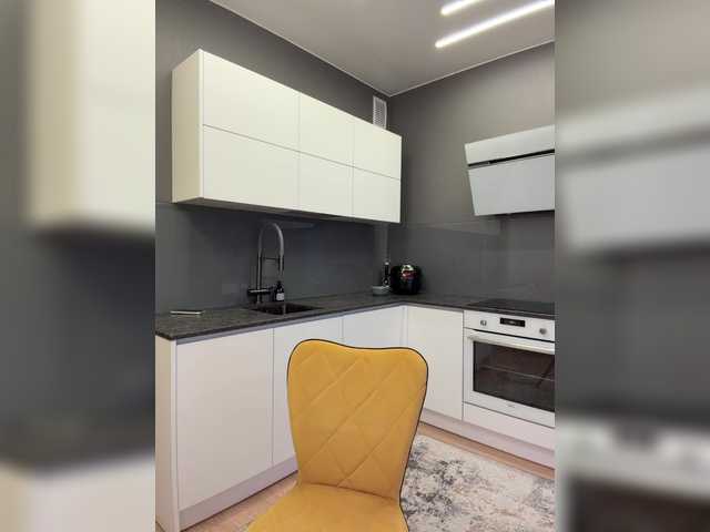 Entra en el chat con el modelo -CandyViki- -CandyViki-