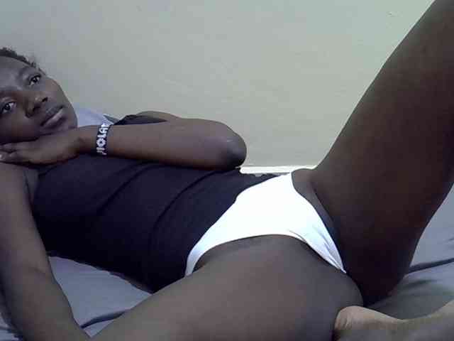 Sexydee14 webcam