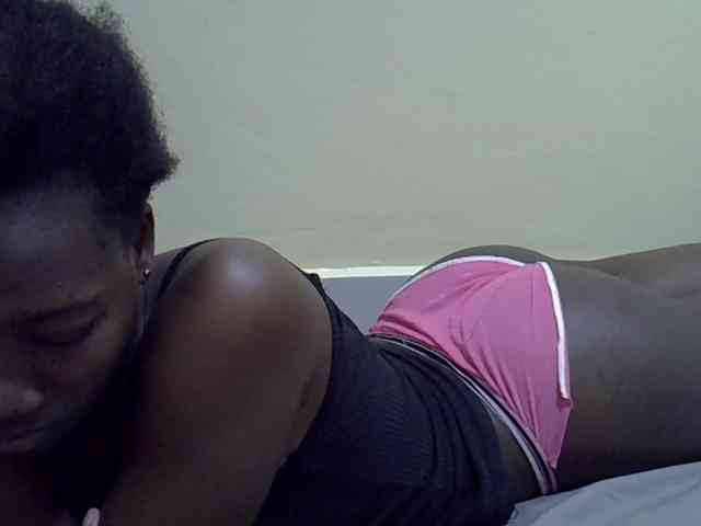 Sexydee14 webcam