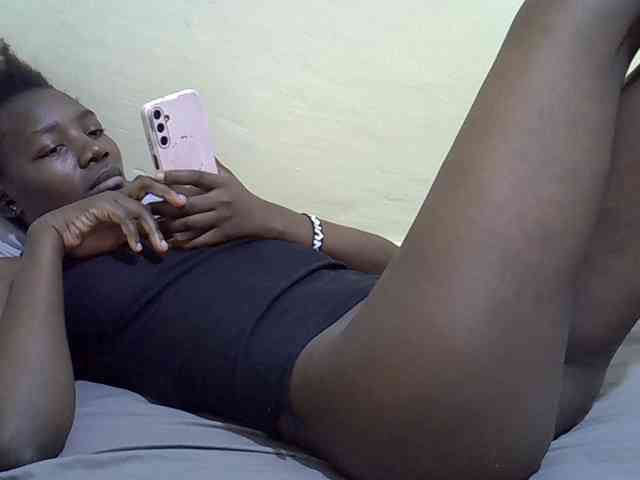 Sexydee14 webcam