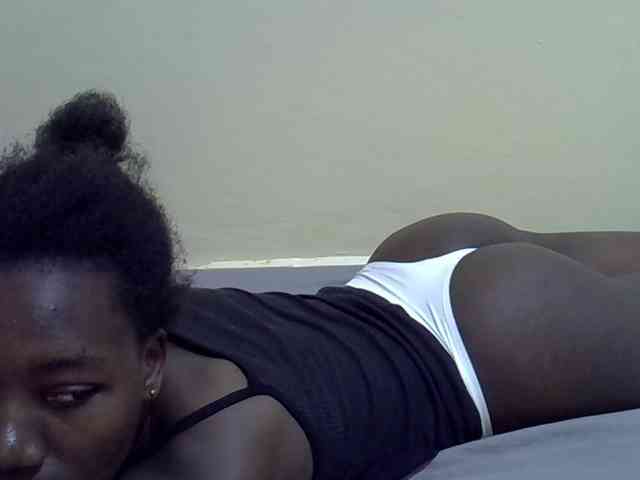Sexydee14 webcam