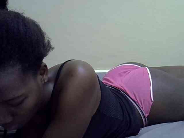 Sexydee14 webcam