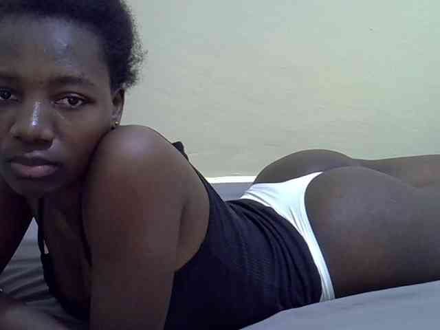Sexydee14 webcam