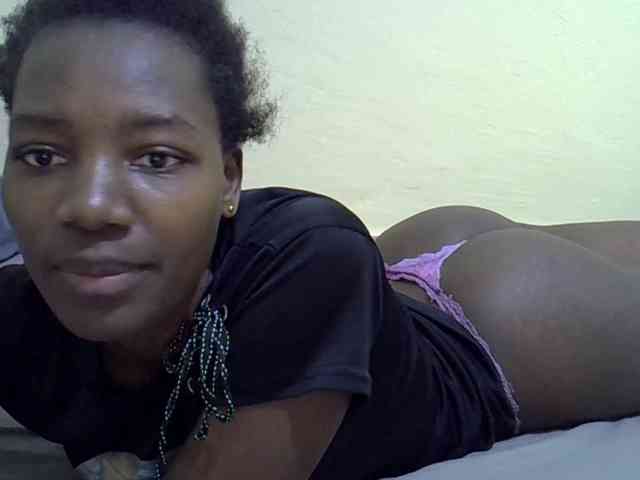 Sexydee14 webcam