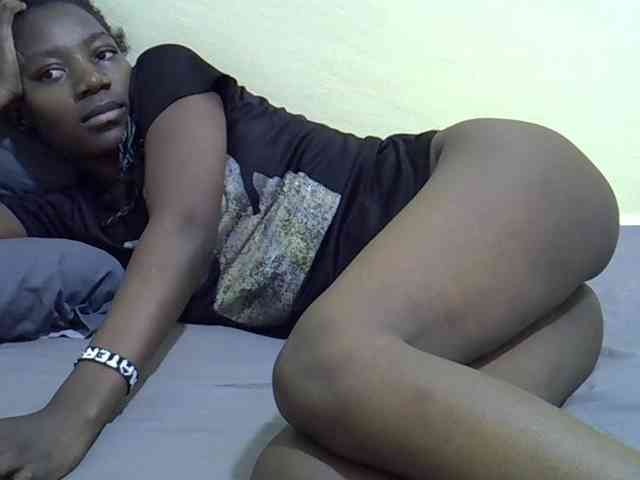 Sexydee14 webcam