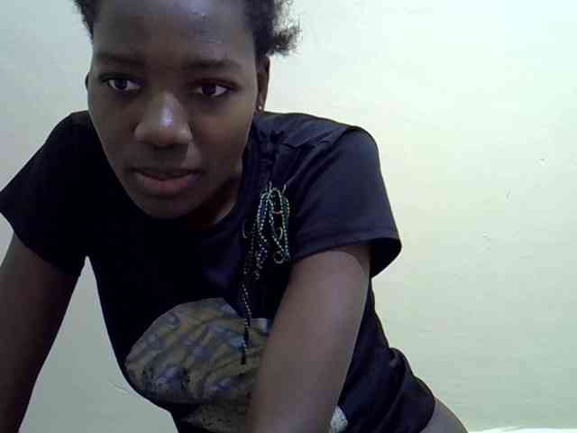 Sexydee14 webcam