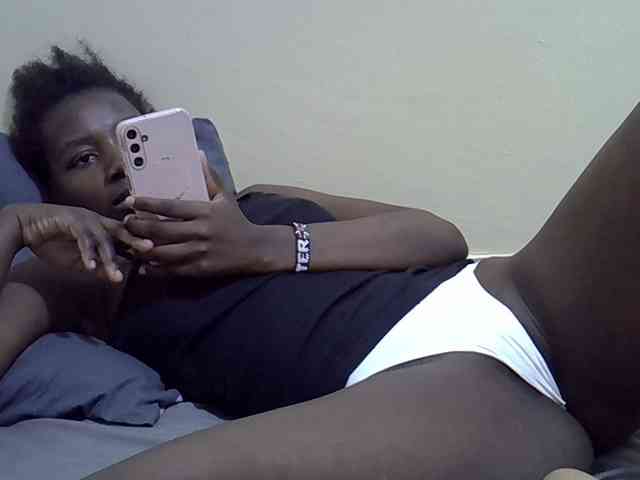 Sexydee14 webcam