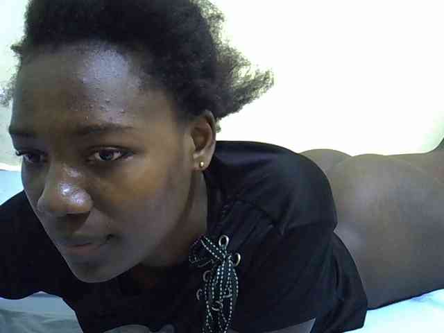 Sexydee14 webcam
