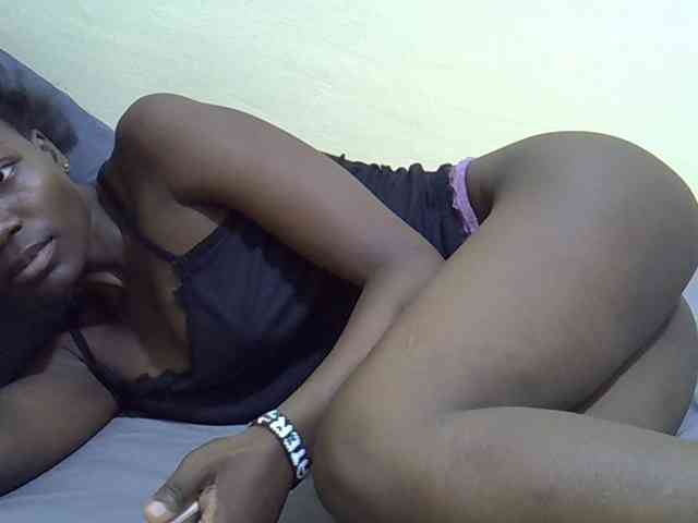 Sexydee14 webcam