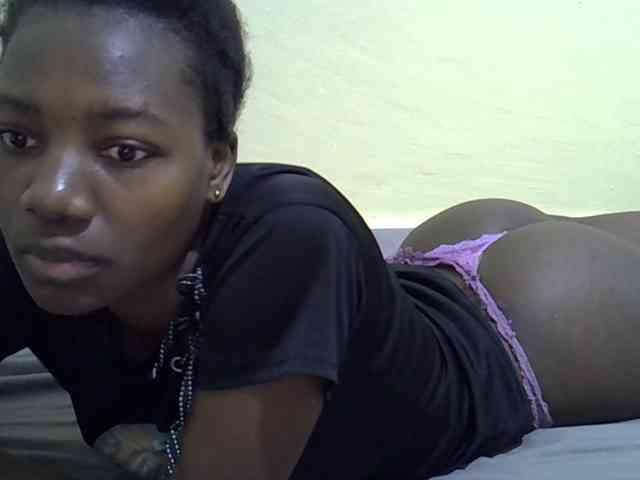 Sexydee14 webcam