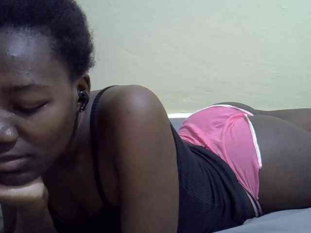 Sexydee14 webcam