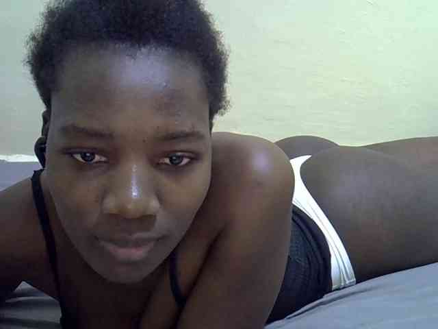 Sexydee14 webcam