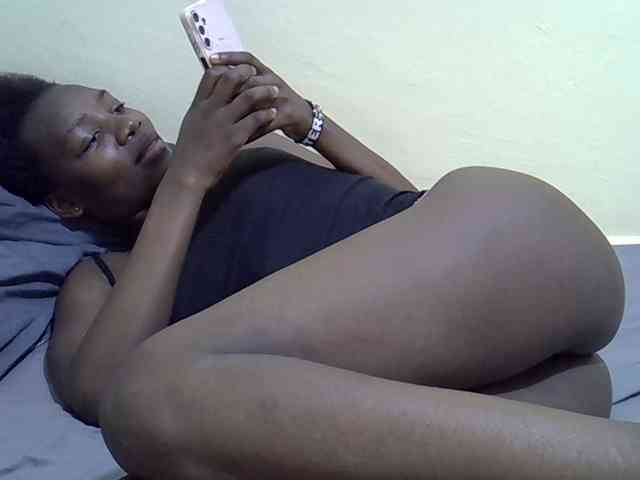 Sexydee14 webcam