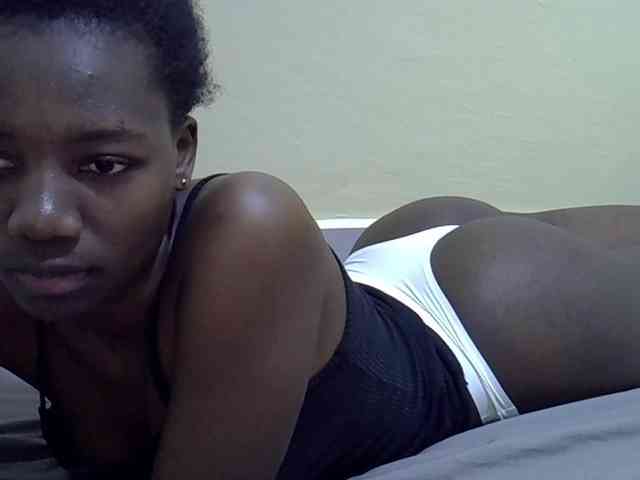 Sexydee14 webcam