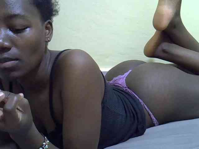 Sexydee14 webcam
