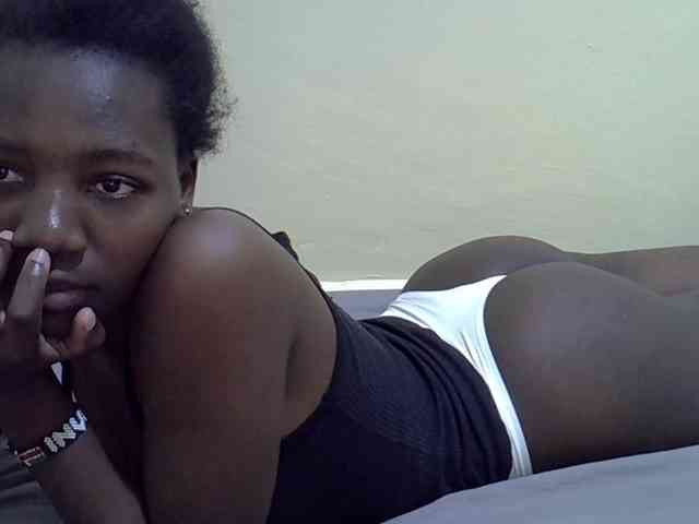 Sexydee14 webcam