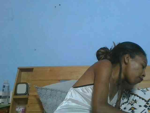 prettykaramel webcam