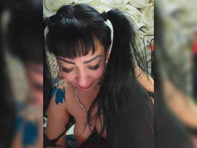 xxxDirtyBitchxxx webcam