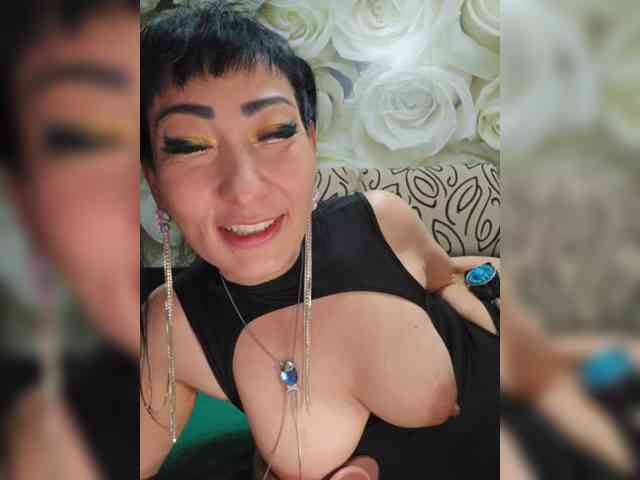 xxxDirtyBitchxxx webcam