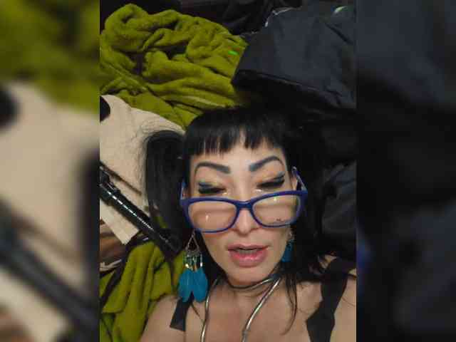 xxxDirtyBitchxxx webcam