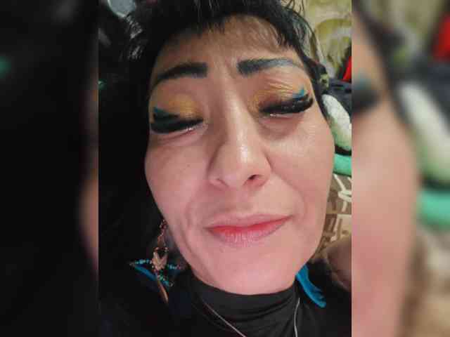 xxxDirtyBitchxxx webcam