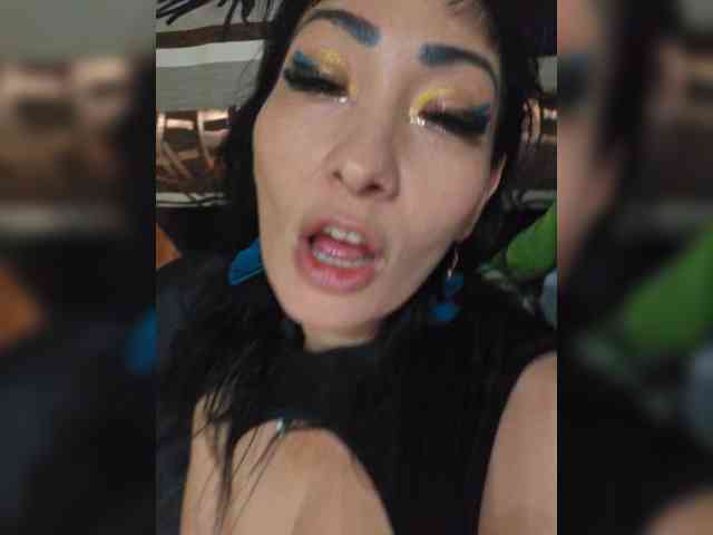 xxxDirtyBitchxxx webcam