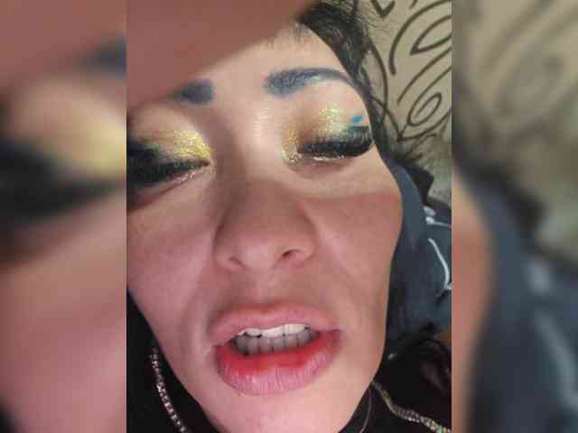 xxxDirtyBitchxxx webcam