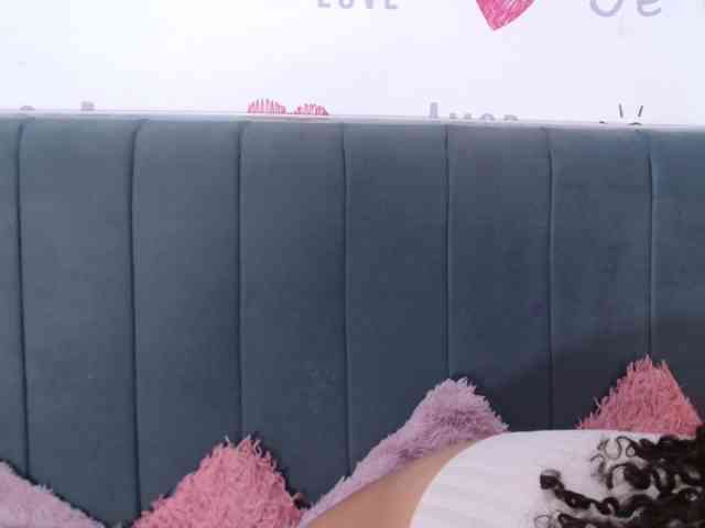 KittyBrooke webcam