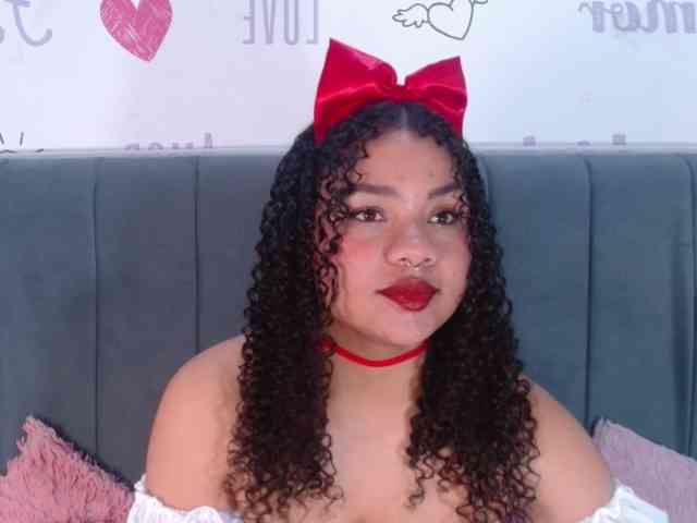 KittyBrooke webcam