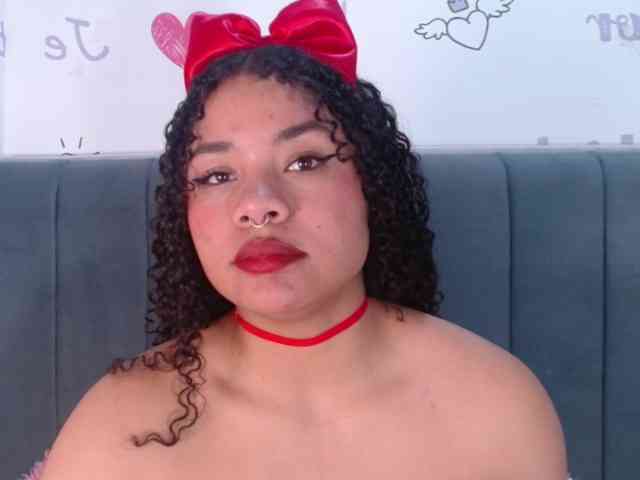 KittyBrooke webcam