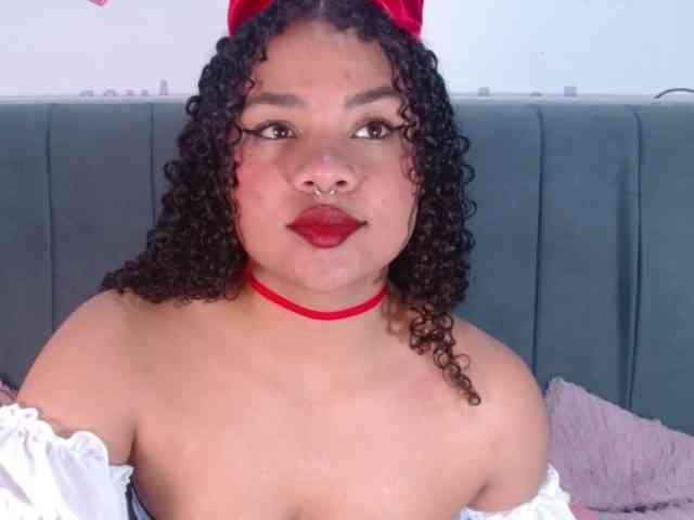 KittyBrooke webcam