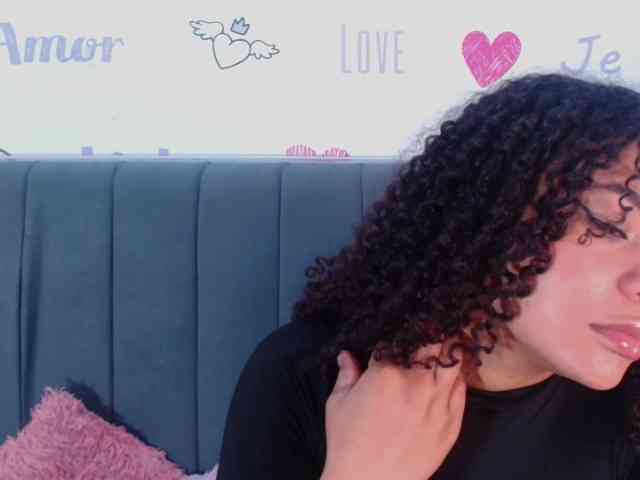 KittyBrooke webcam
