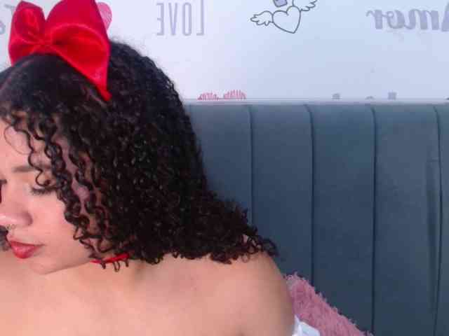 KittyBrooke webcam