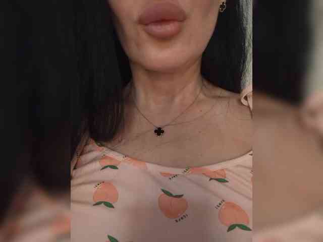 Black_chick webcam