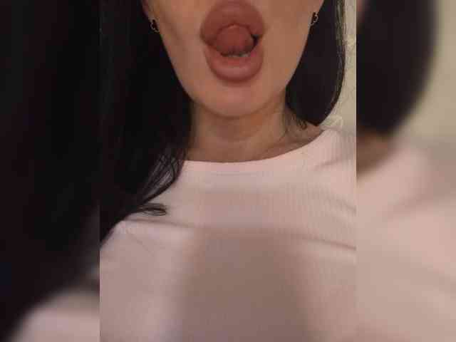 Black_chick webcam