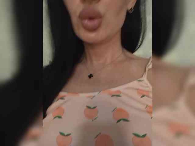 Black_chick webcam
