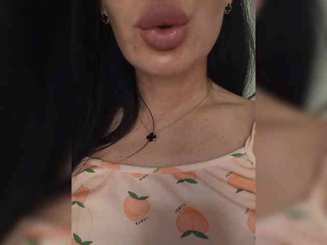 Black_chick webcam