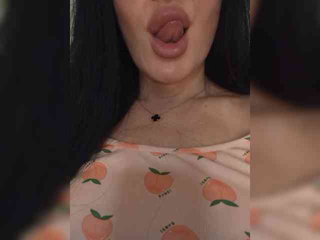 Black_chick webcam