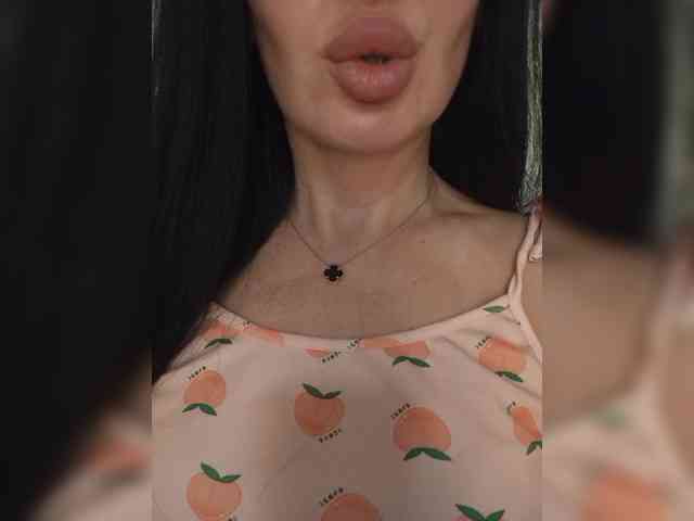 Black_chick webcam
