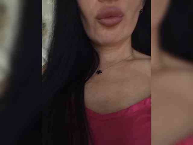 Black_chick webcam