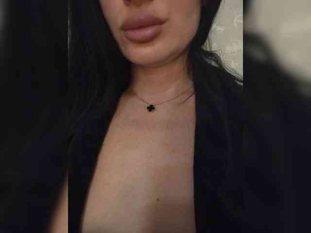 Black_chick webcam