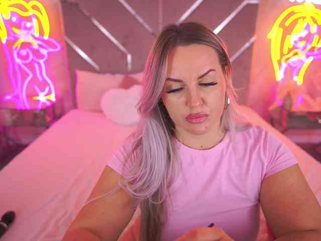 KiraCandyS webcam