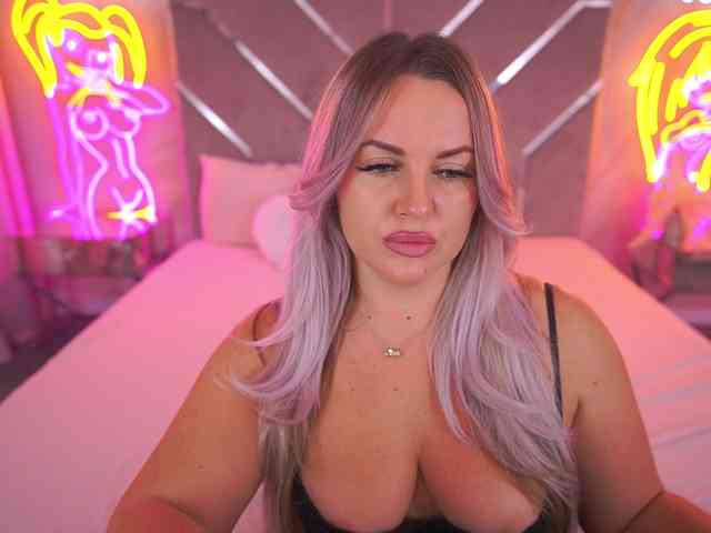 KiraCandyS webcam