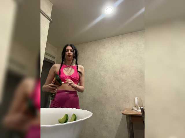 go to chat with LuckyStar